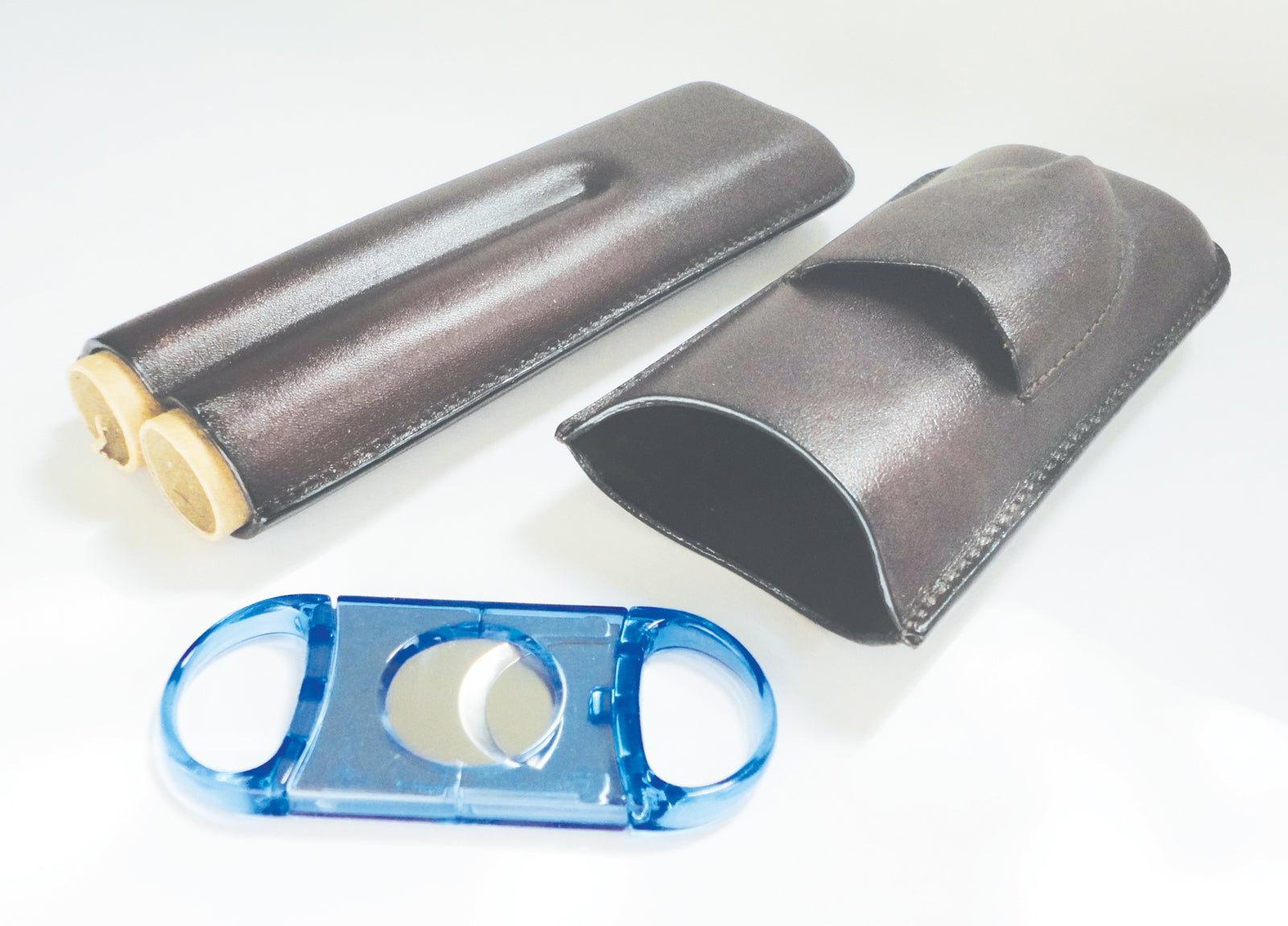 Legendex leather cigar case 2 corona BR w/cigar cutter blue 05-04-400