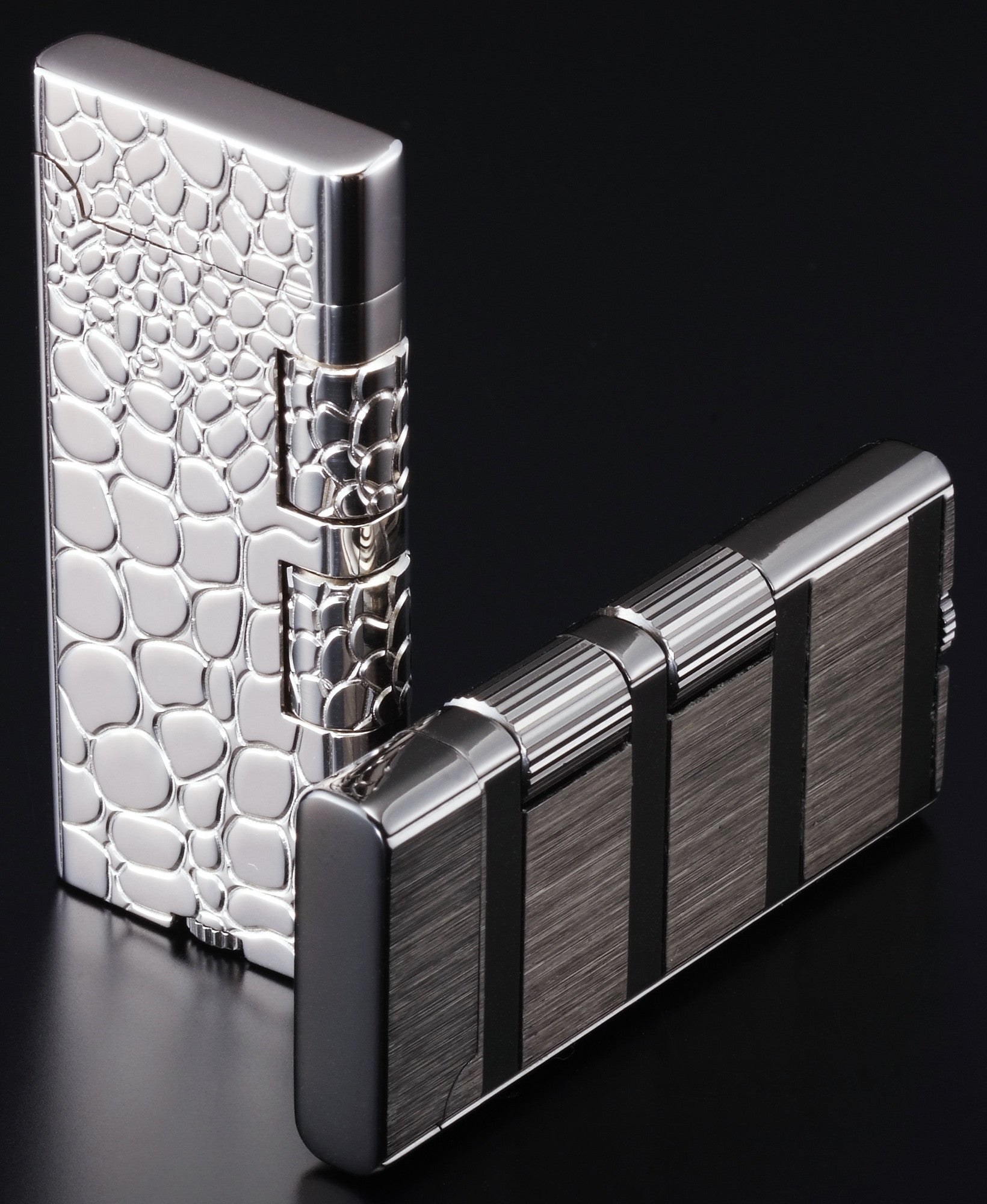 Sarome Flint Cigarette Lighter w/Double roller SD40-07 Black / Crocodile patter